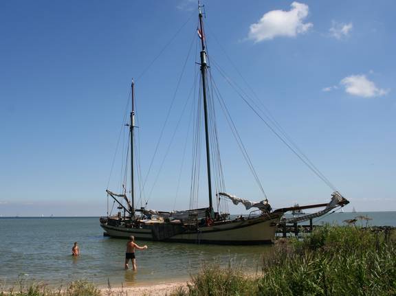 Arthur van Schendel in de haven