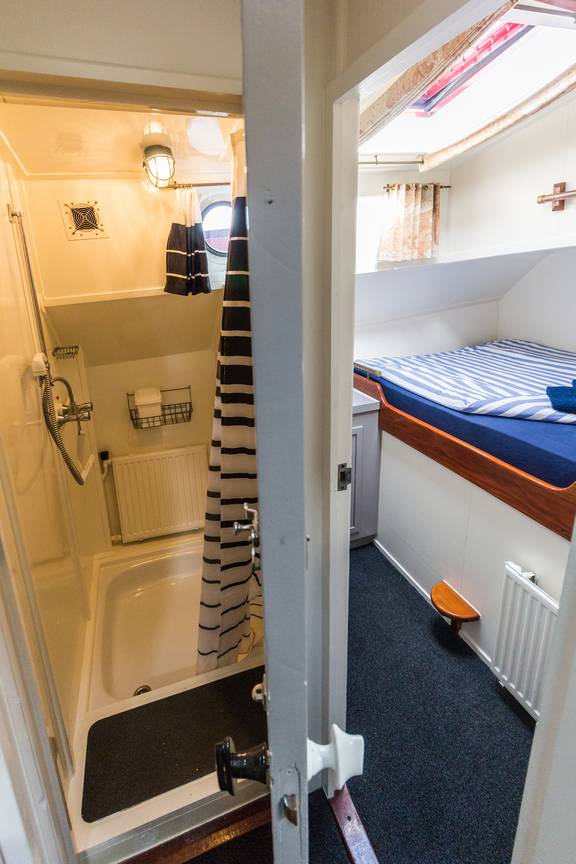 BootBootBoot Nova Cura tweepersoonshut met badkamer