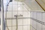 Geflieste Dusche an Bord der Spes Mea